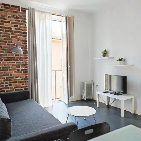 Flats Friends Torres Quart Apartment